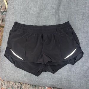 Lulu lemon hotty hot shorts